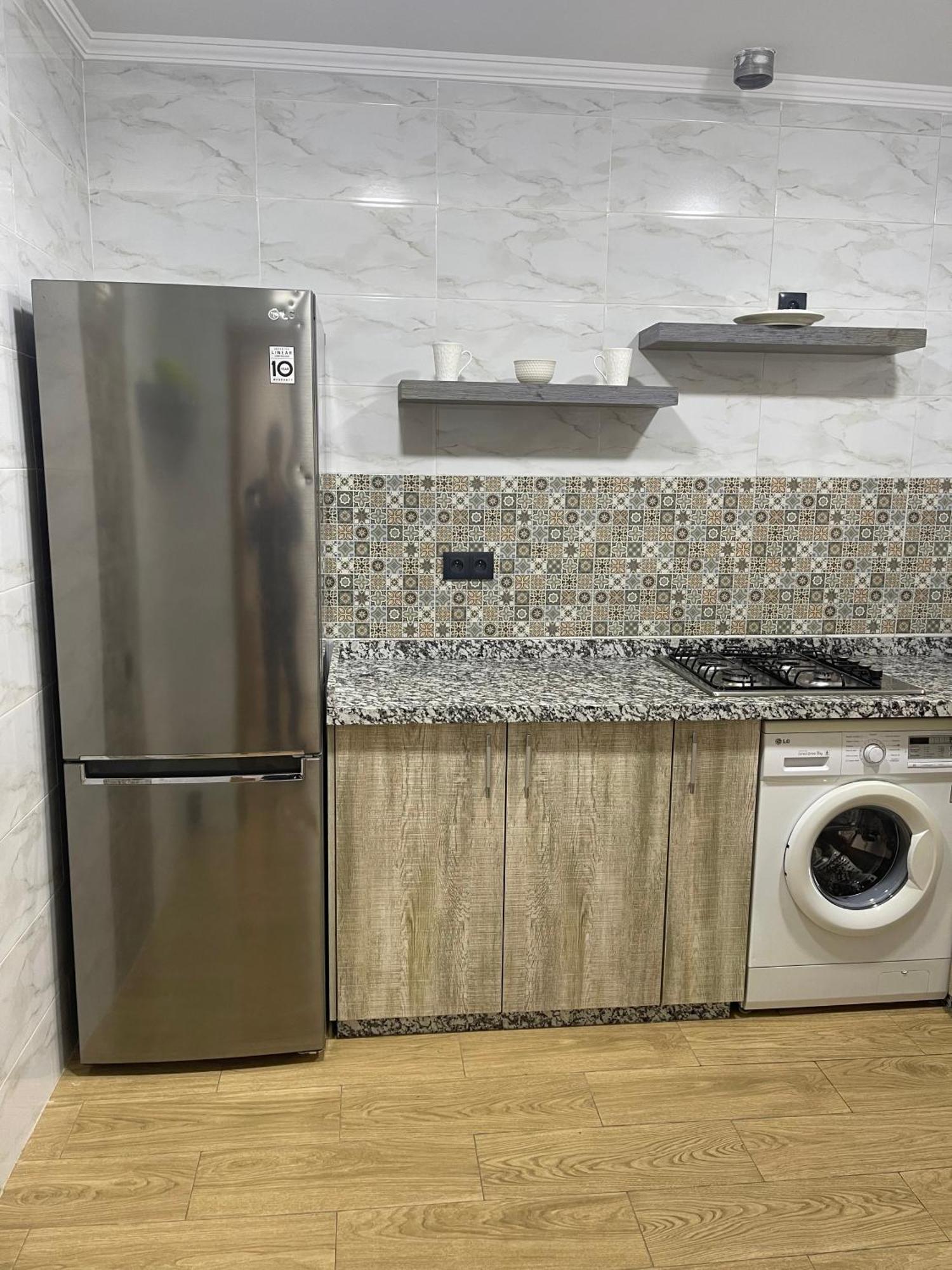 Appartement En M'Diq Centre Ville Pres De La Plage Eksteriør bilde